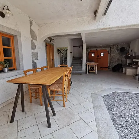 Сasa de vacaciones Domus Carstica