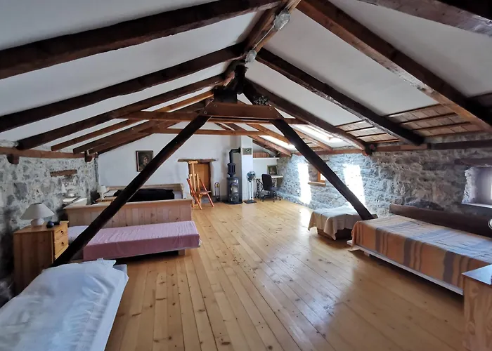 בית נופש Domus Carstica *